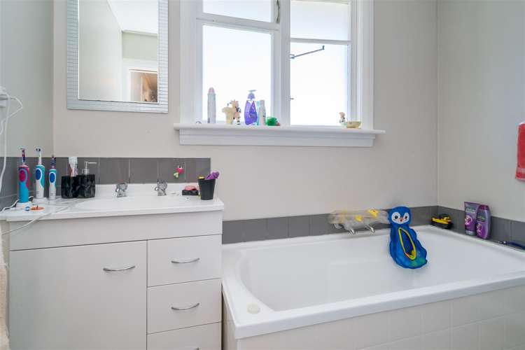 33 Koremata Street Green Island_5