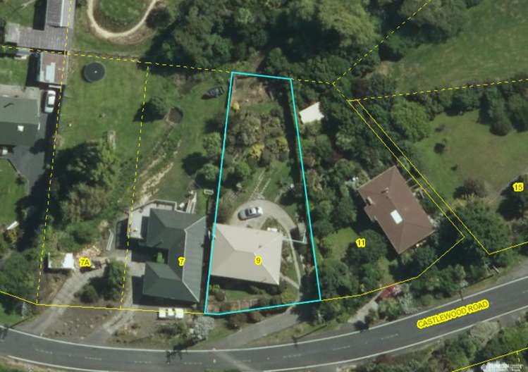 9 Castlewood Road Company Bay_17