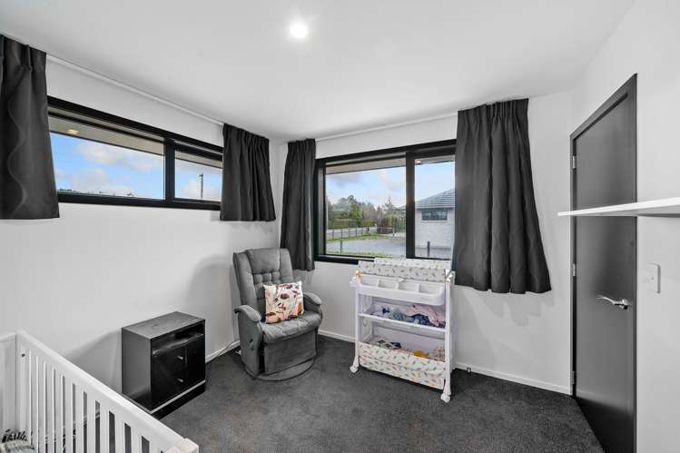 6 High Street Waddington_14