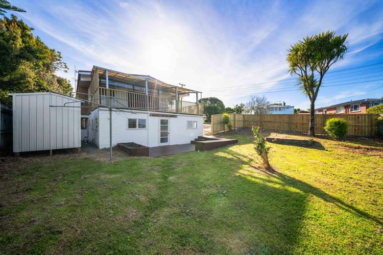 75 Nikau Street New Lynn_23