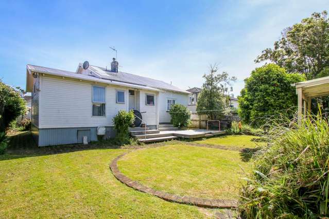 36 Queen Mary Avenue Epsom_1