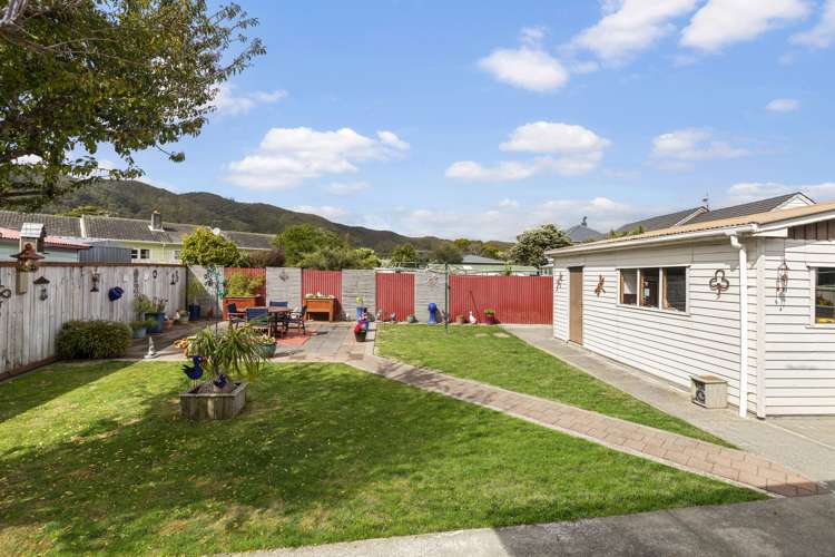 44 Churton Crescent Taita_11