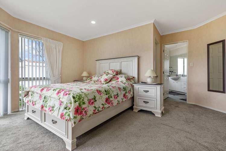 1 Gairloch Place Wattle Downs_12