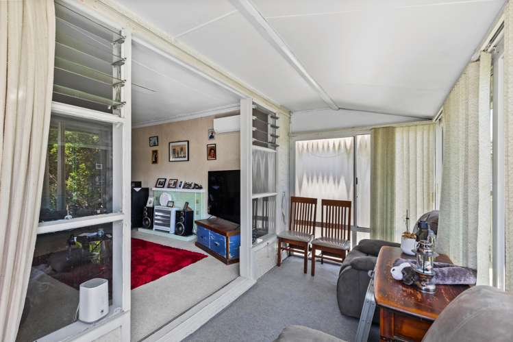 260 Whitney Street Blockhouse Bay_12