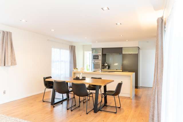 8 Roy Maloney Drive Henderson Heights_3