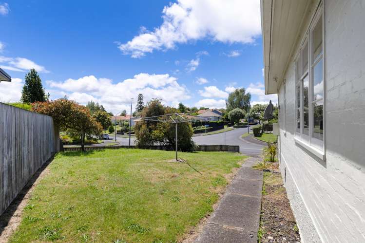 45 Plunket Terrace Hamilton East_15