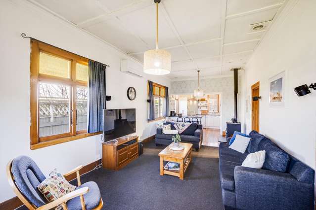 Location + Character = Must See!