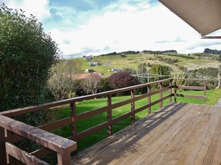 14 Cable Bay Block Road Cable Bay_16