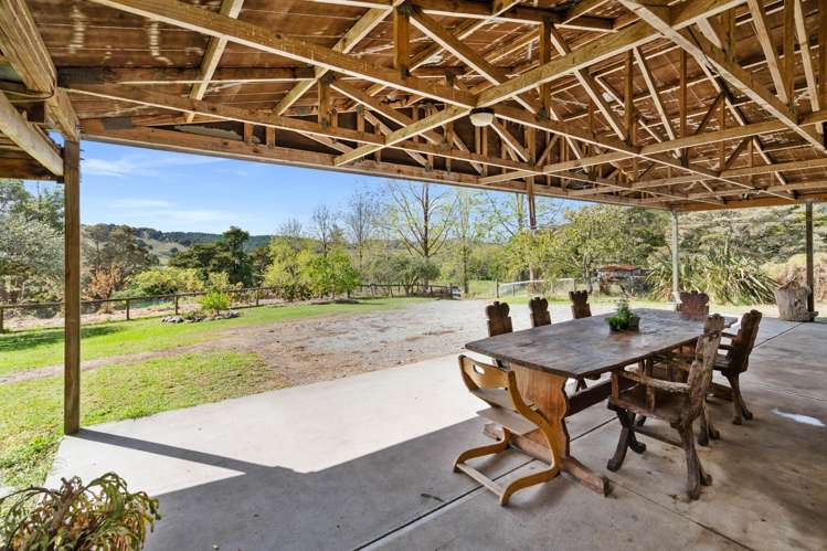 398 Coxhead Road Pakotai_3