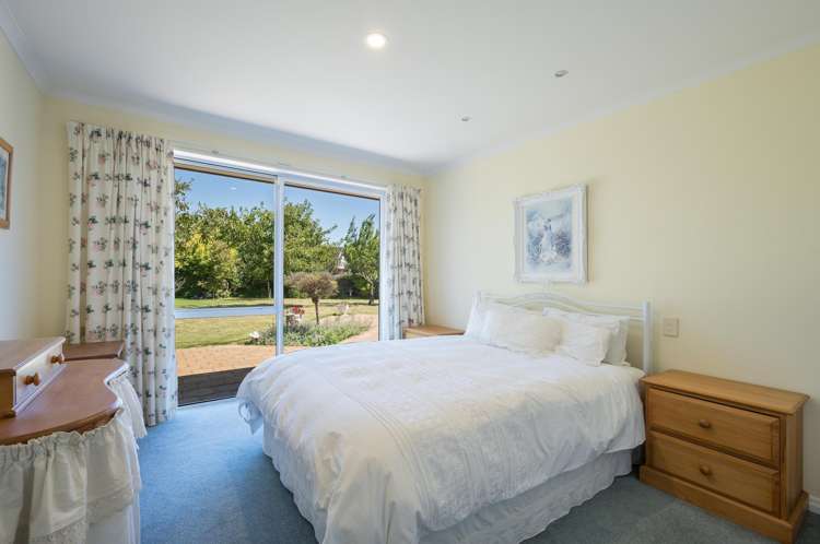 3 Sterling Way Stoke_8