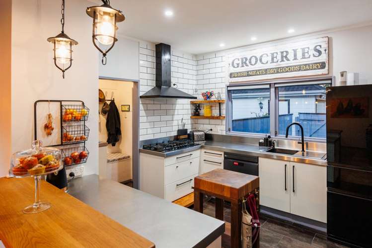 8 Skerman Street Marton_16