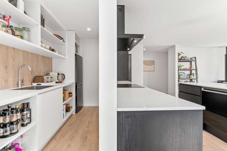 30 Longview Drive_4