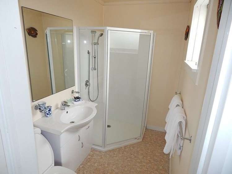 12 Pakington Street Westport_13