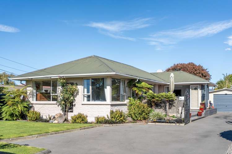 14 Bideford Place Dallington_15