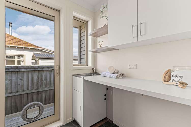 24 Wildberry Street Woolston_12