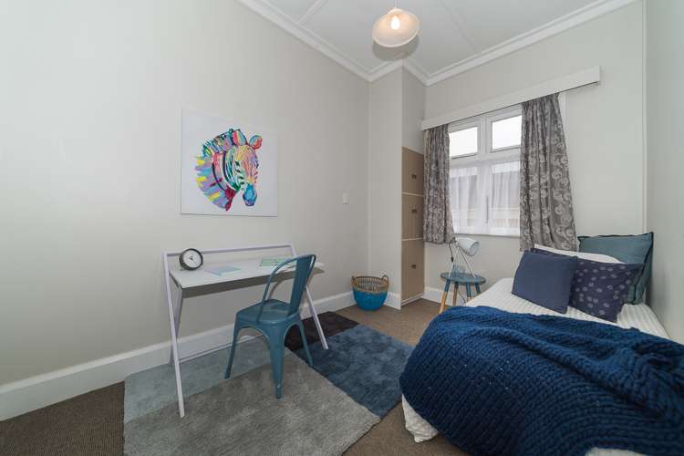 102 Warwick Street Feilding_13