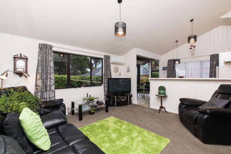 7/151 Kitchener Road Pukekohe_5