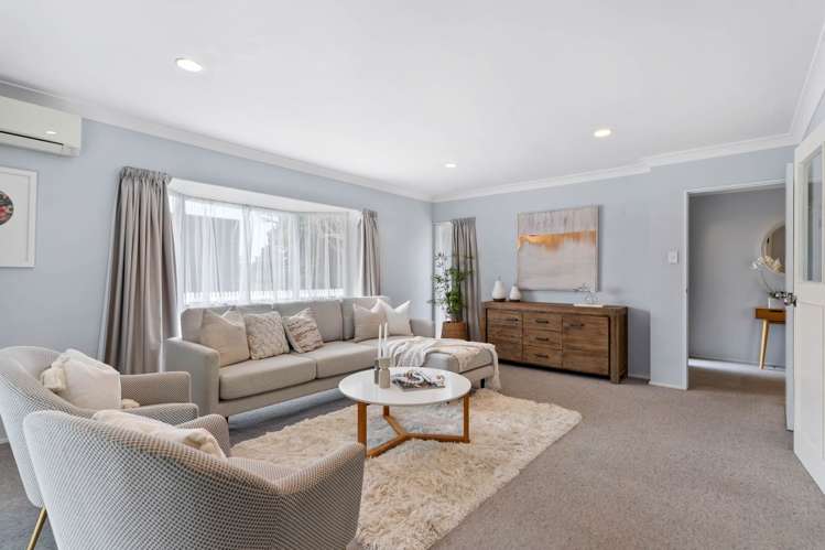 9 Redfern Lane Glenfield_18