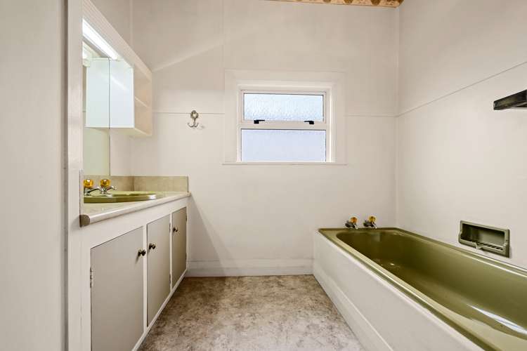 220 Mangorei Road Merrilands_18