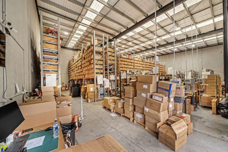 8/4 Rawiri Place Hobsonville_3