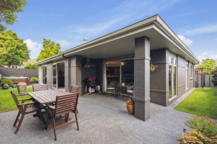 66a Basley Road Owhata_19