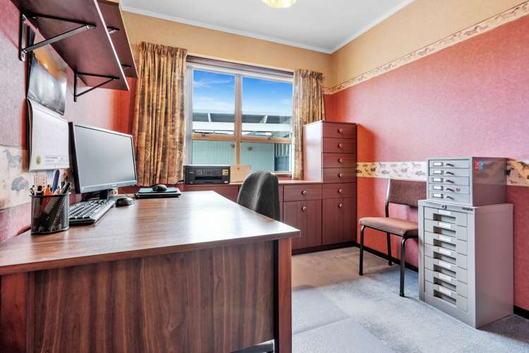 94 Glenmore Road Sunnyhills_16