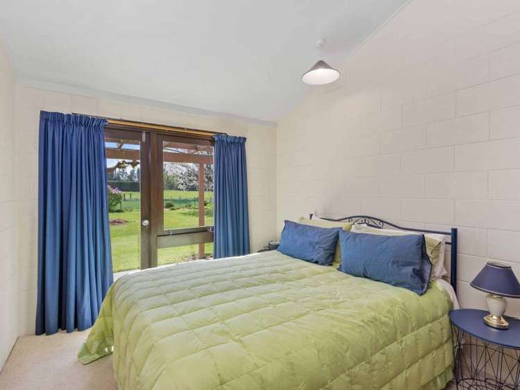 292 Halkett Road West Melton_11