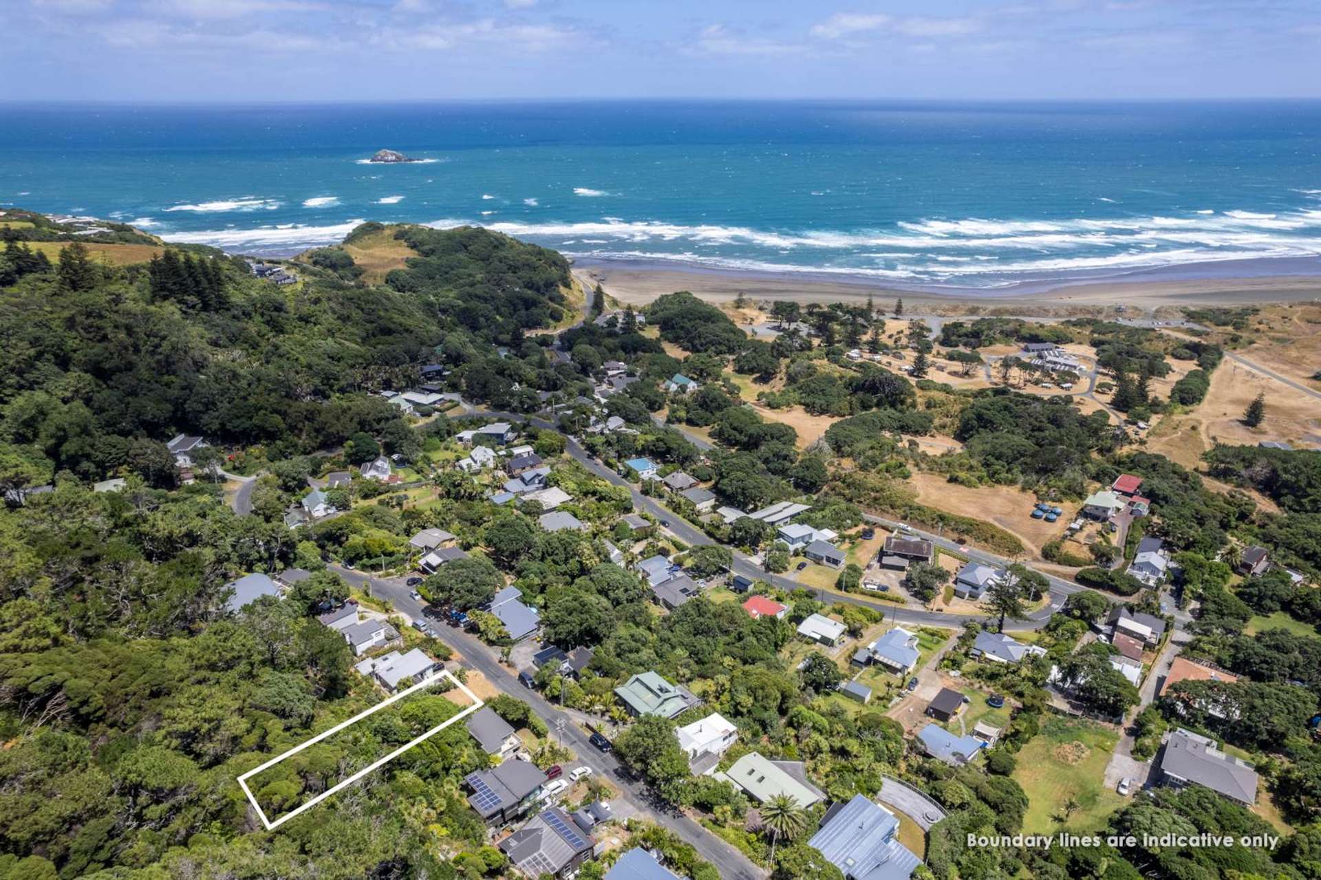 73 Domain Crescent Muriwai_0