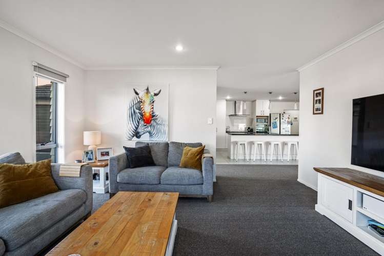 16 Aporo Drive Kumeu_8