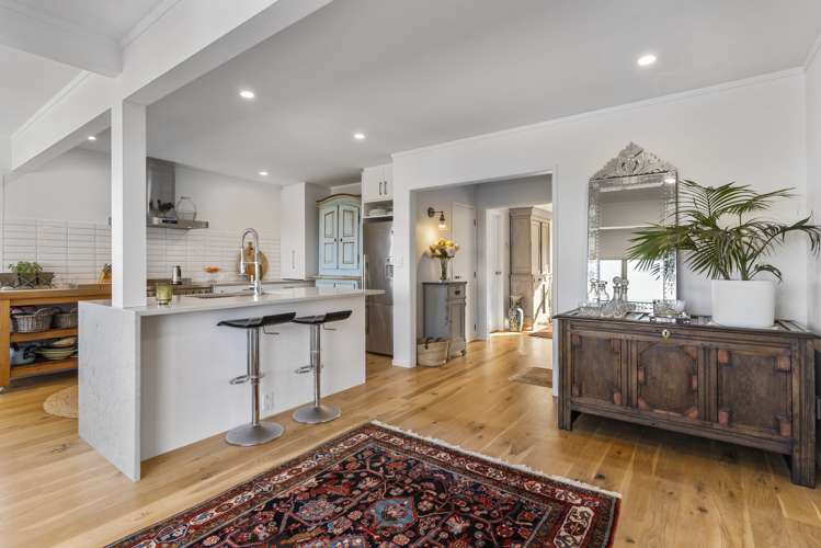 1 Cairnbrae Court Northcross_4