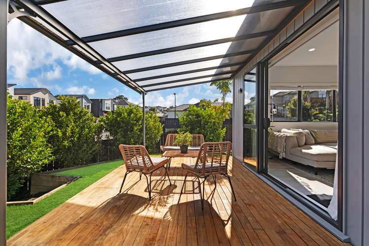 24 Jezero Drive Massey_17