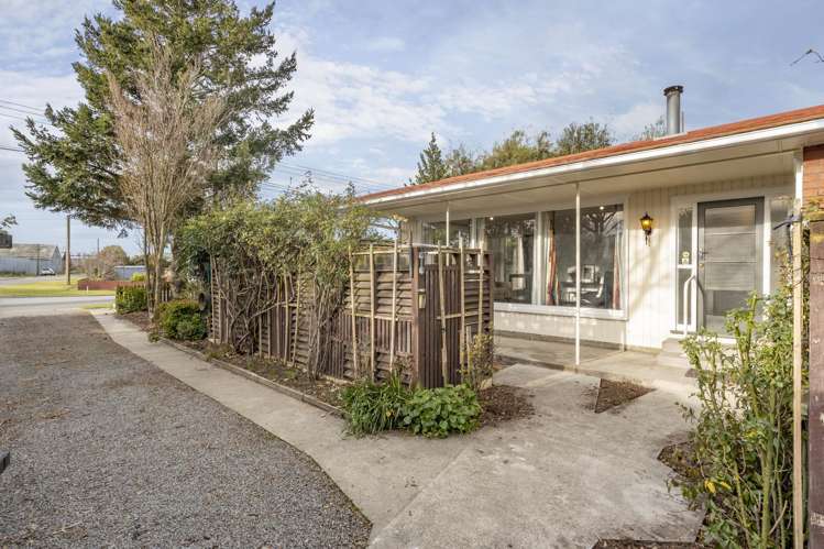 25 Leeston And Lake Road Leeston_13