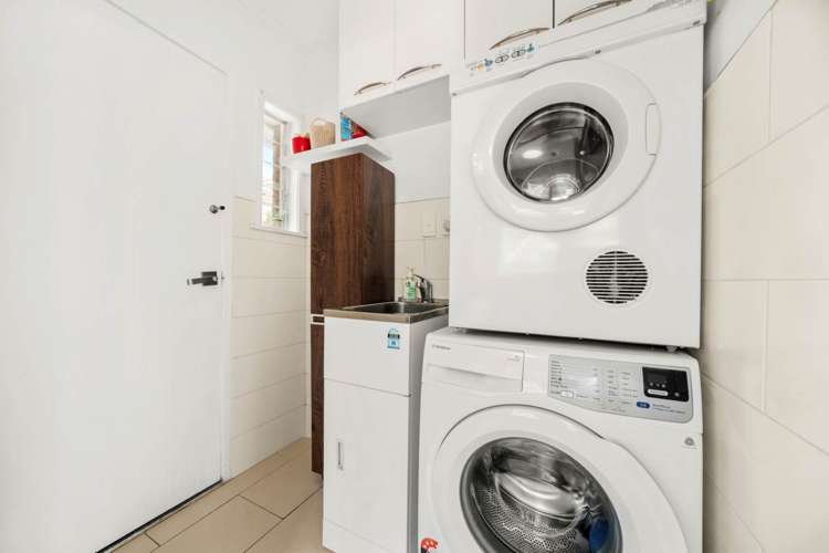 49 Peach Road Glenfield_17