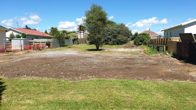 44 Puriri Crescent Hillcrest_3