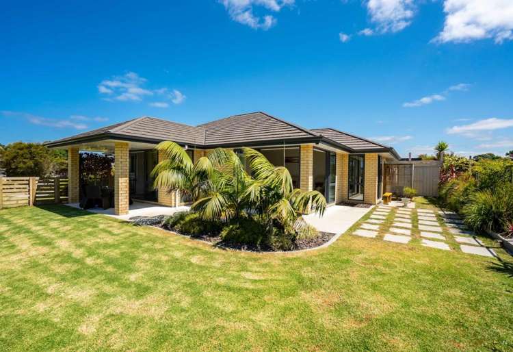 10 Karo Street Ruakaka_8