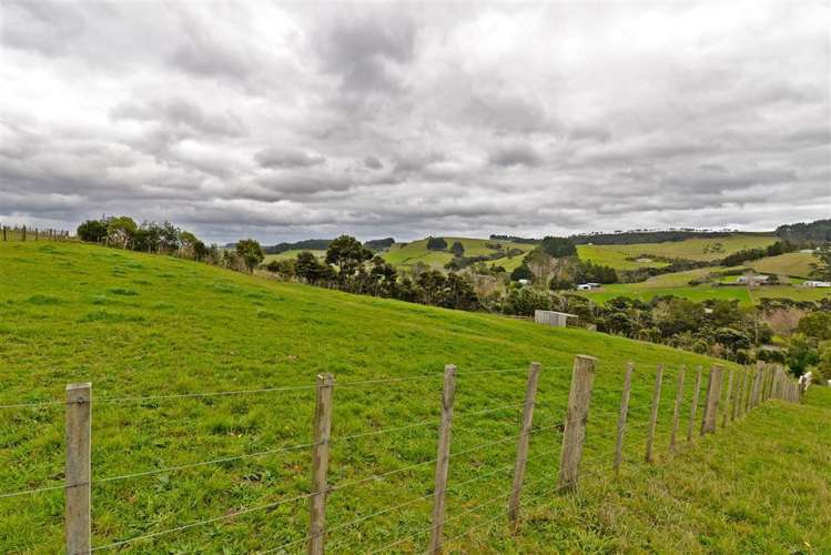 773 Peak Road Helensville_22