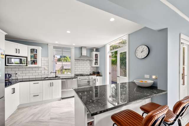 2 Barton Road Heretaunga_1