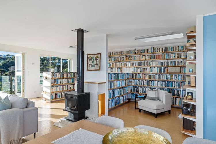 52 Beauvoir Avenue Matakatia_5