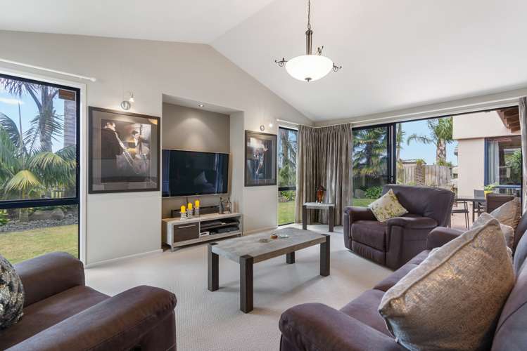 89 Oriental Parade Papamoa_10