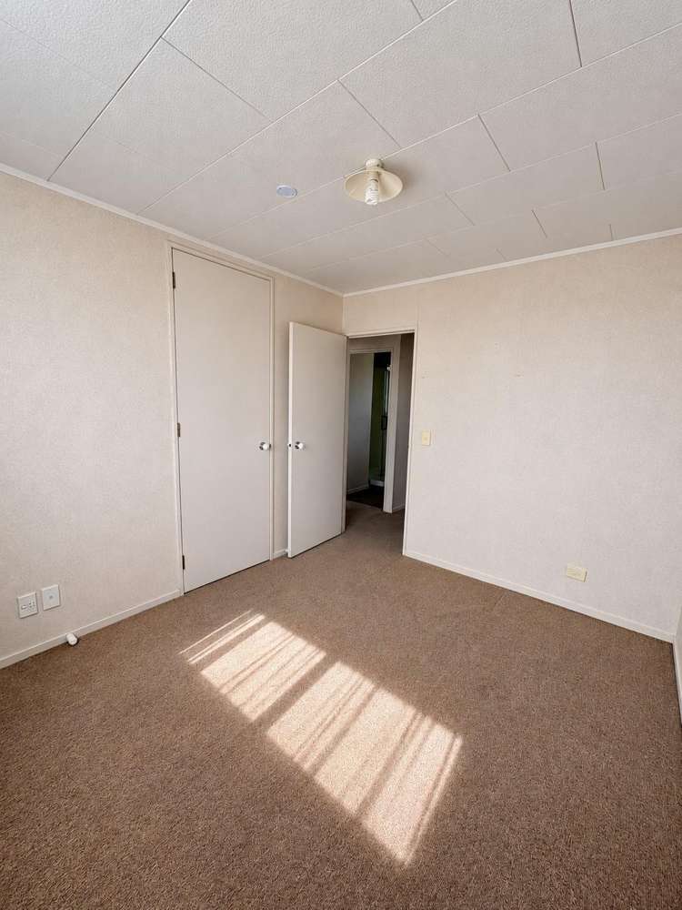  76 Staveley Avenue Mount Roskill_11