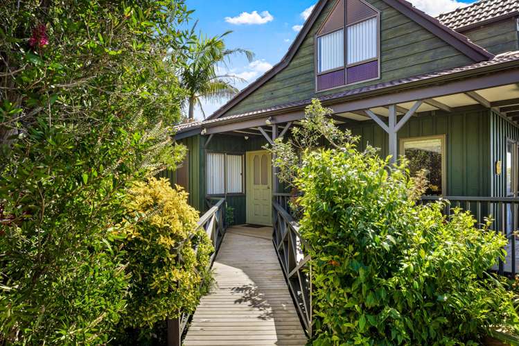 12 Cooper Road Stanmore Bay_24