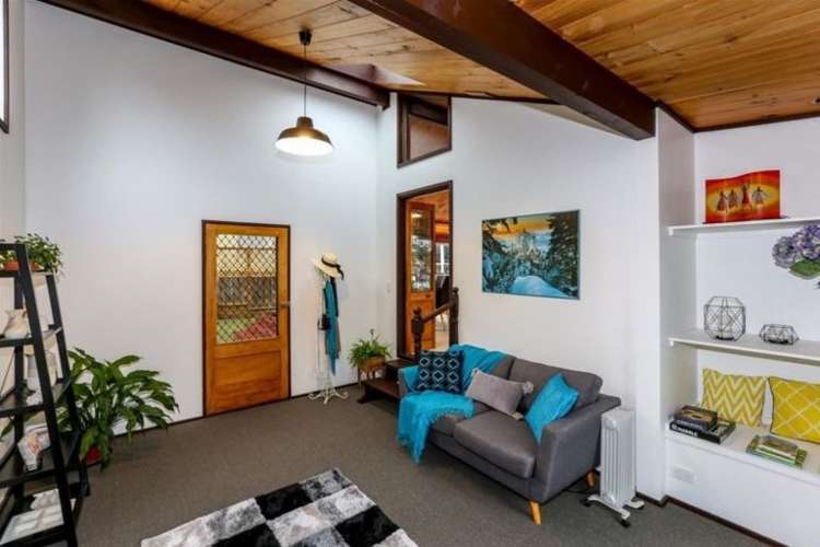 15 Hickford Place 10846_7