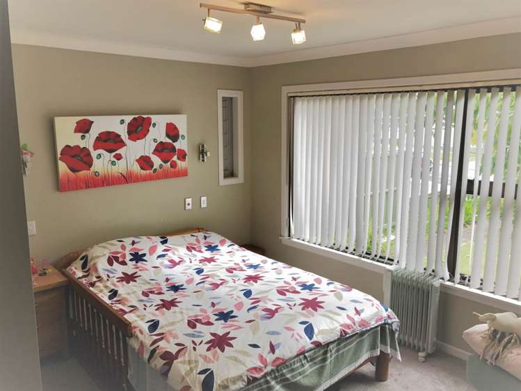 9 Lyndhurst Road Te Atatu South_12