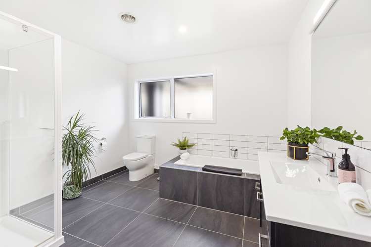 6 Optimist Way Whitby_11