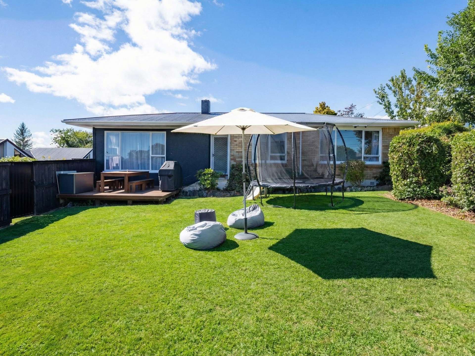 77 Houchens Road Glenview_0