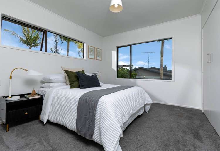 19 Holt Avenue Torbay_9