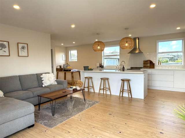 16 Eskdale Road Birkdale_1