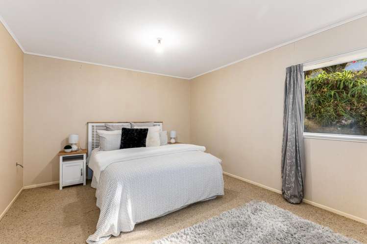 19 Hartford Crescent Totara Park_15