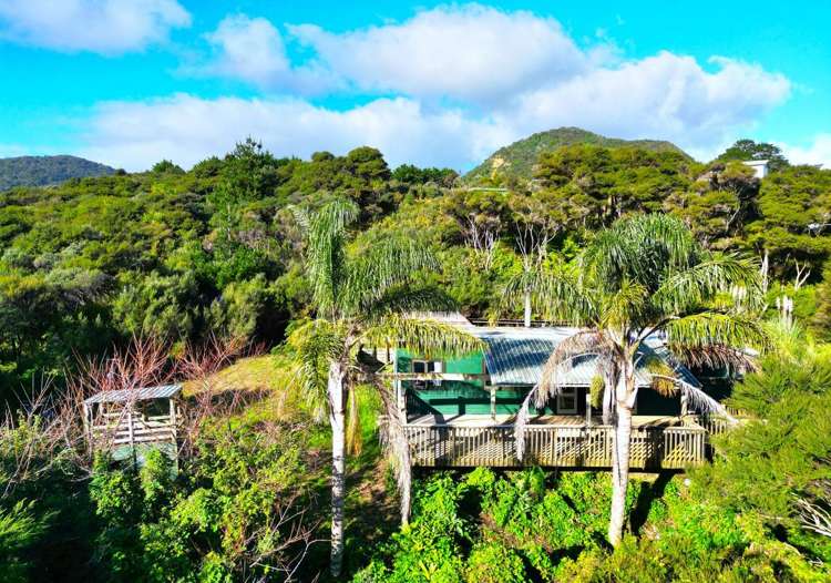 143 Kokohuia Road Omapere_10
