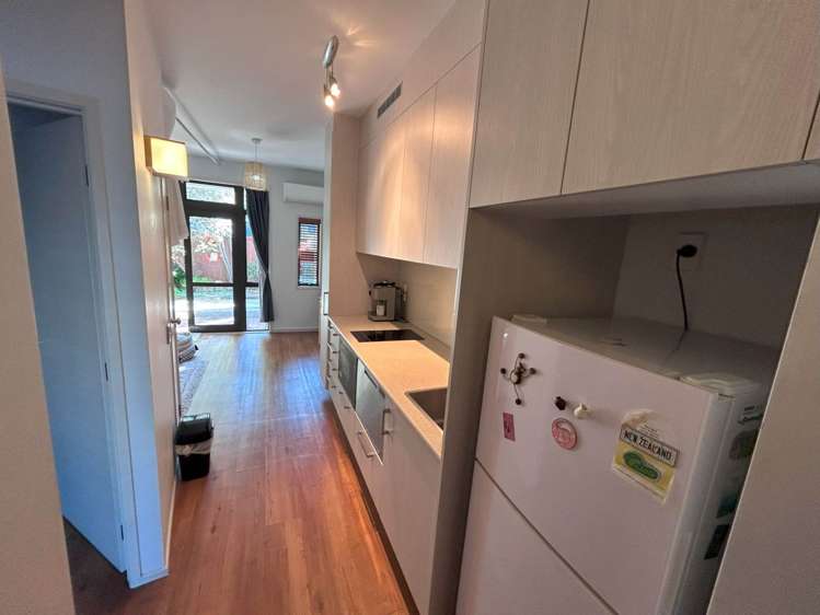 81/92 Bush Road Albany_5